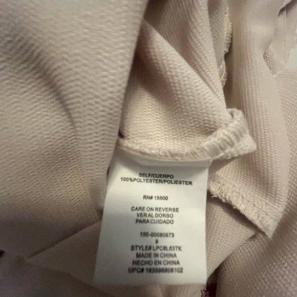 TAKARA Jumpsuit!Creme color 💛 sz 9. Junior should fit womens 6-8sz Super soft! - Picture 4 of 5